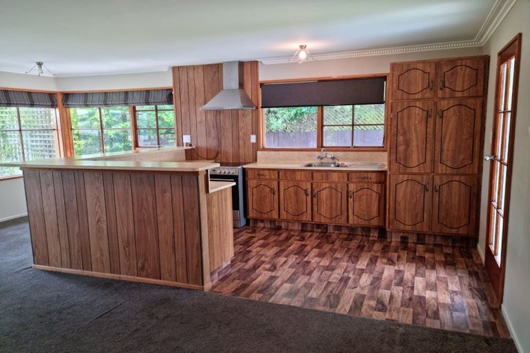 Photo of property in 44 Orrick Crescent, Avondale, Christchurch, 8061