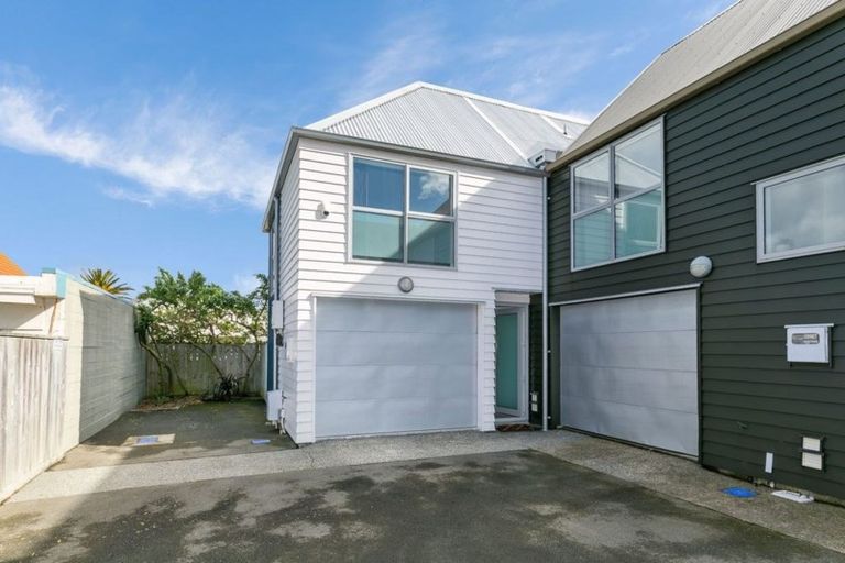 Photo of property in 6/17 Argentine Avenue, Miramar, Wellington, 6022