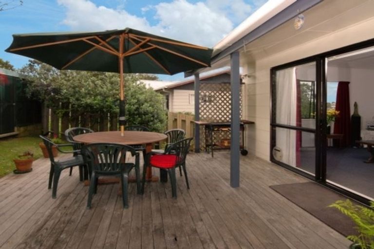 Photo of property in 1/75 Monarch Avenue, Hillcrest, Auckland, 0627