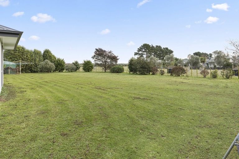 Photo of property in 68 Bruce Road, Levin, 5510