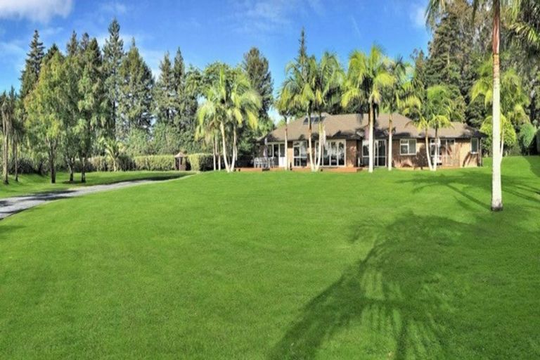 Photo of property in 16 Kotare Heights, Kerikeri, 0230