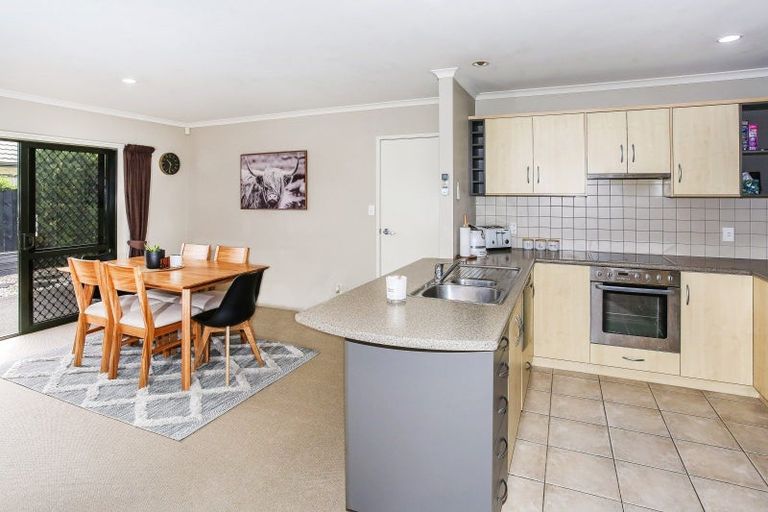 Photo of property in 3a York Street, Drury, 2113