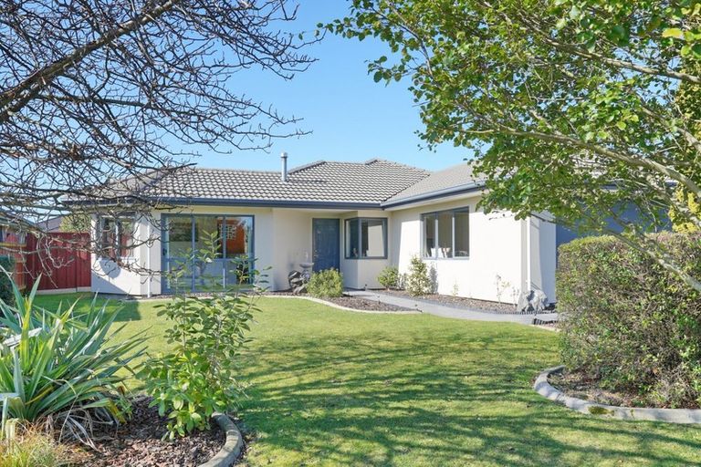 Photo of property in 14 Pascoe Drive, Woodend, 7610