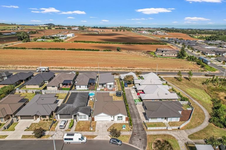 Photo of property in 21 O Ruamano Crescent, Pukekohe, 2120