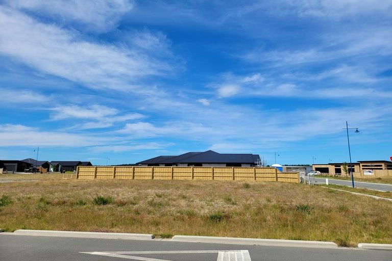 Photo of property in 3 Manaia Street, Pegasus, 7612