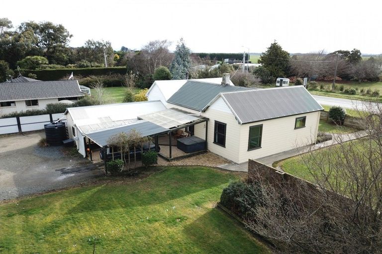 Photo of property in 73 Wallacetown Lorneville Highway, Lorneville, Invercargill, 9874