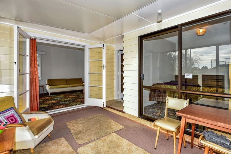 Photo of property in 47 Emlyn Place, Avondale, Christchurch, 8061