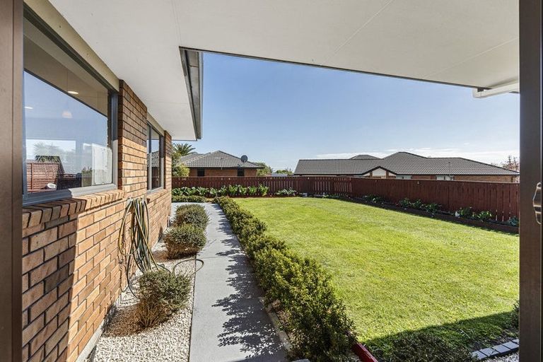 Photo of property in 5d James Drive, Bell Block, New Plymouth, 4312