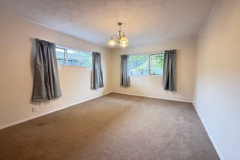 Photo of property in 70 Glencoe Road, Browns Bay, Auckland, 0630