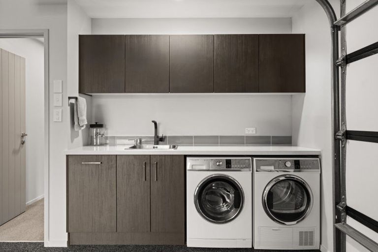 Photo of property in 4 Carex Close, Pyes Pa, Tauranga, 3112