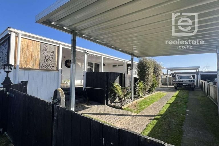 Photo of property in 18 Tarapunga Place, Tokoroa, 3420