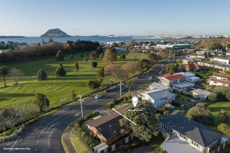 Photo of property in 80 Vale Street, Otumoetai, Tauranga, 3110