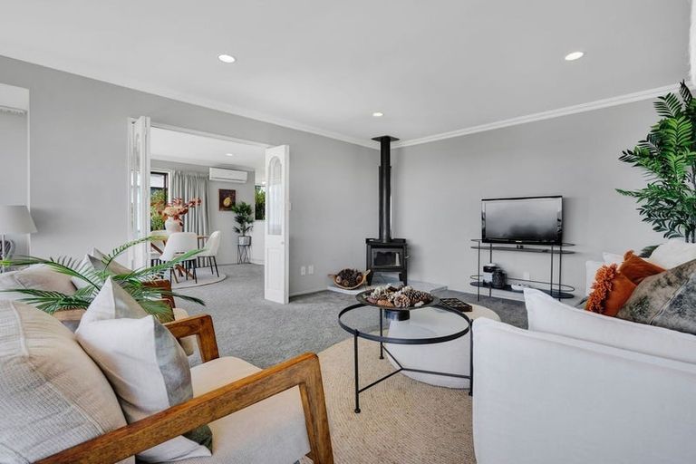 Photo of property in 12d Parris Street, Moturoa, New Plymouth, 4310