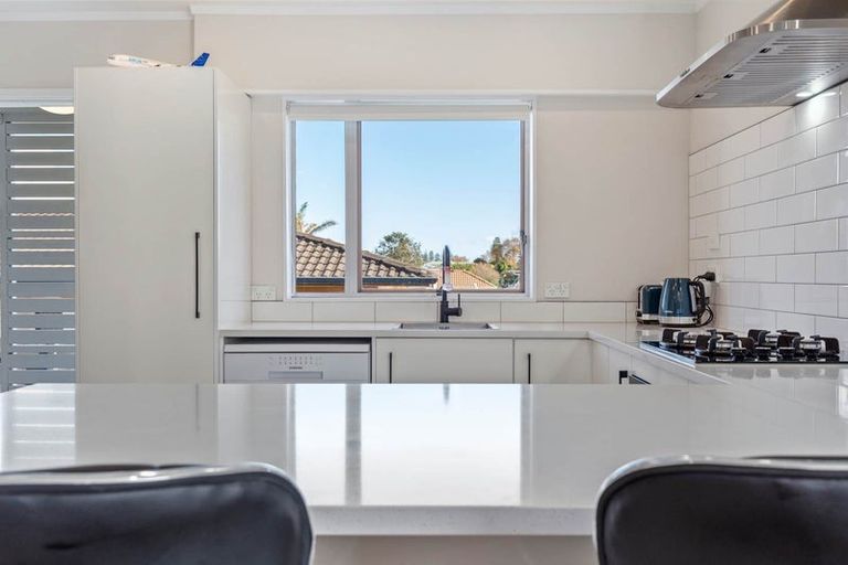 Photo of property in 2/15 Kohiwi Road, Manurewa, Auckland, 2102