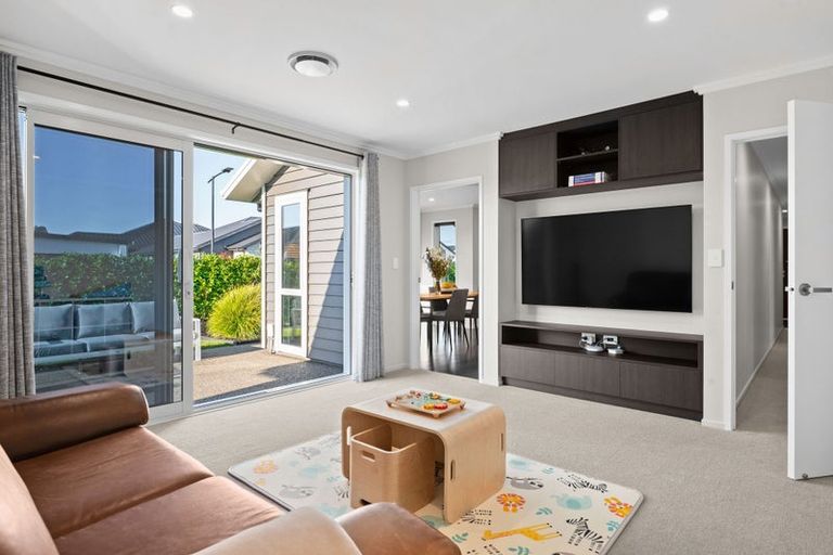 Photo of property in 2 Avian Place, Flagstaff, Hamilton, 3210