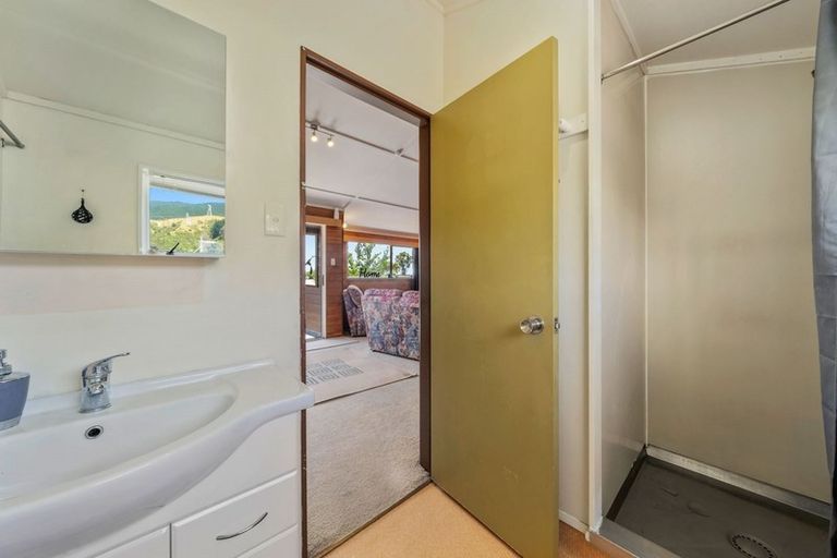 Photo of property in 5 Redwood Close, Paraparaumu, 5032