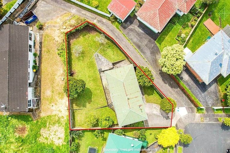 Photo of property in 14 Valencia Place, Manurewa, Auckland, 2102