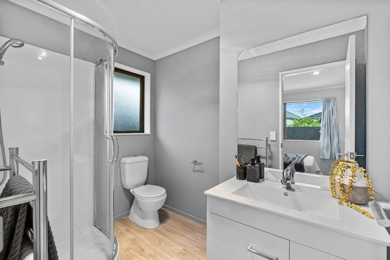 Photo of property in 15 Katrine Drive, Marshland, Christchurch, 8083