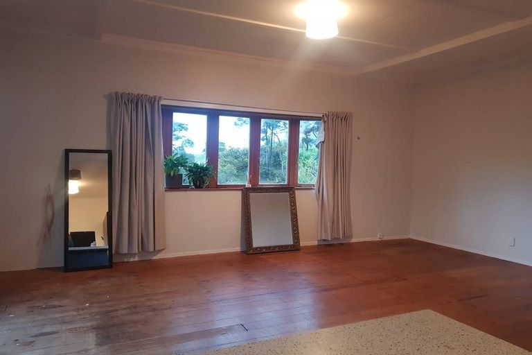 Photo of property in 1306 Old North Road, Helensville, 0875