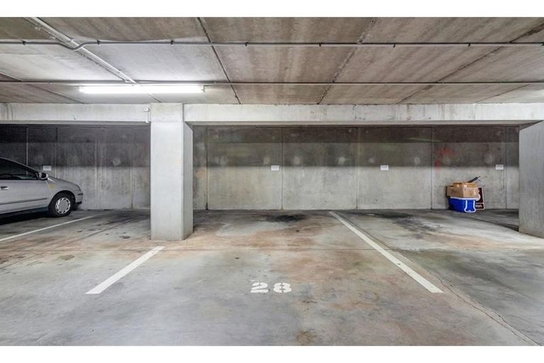 Photo of property in 24/8 Clayton Street, Newmarket, Auckland, 1023