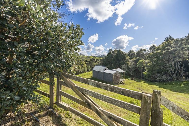 Photo of property in 1782 State Highway 12, Paparoa, 0571