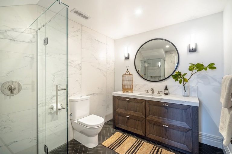 Photo of property in 8 Ring Terrace, Saint Marys Bay, Auckland, 1011