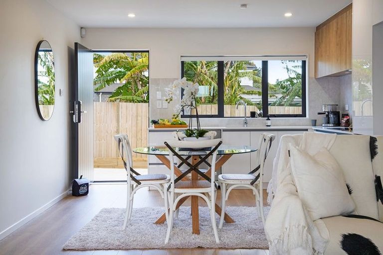 Photo of property in 28a Mckinstry Avenue, Mangere East, Auckland, 2024