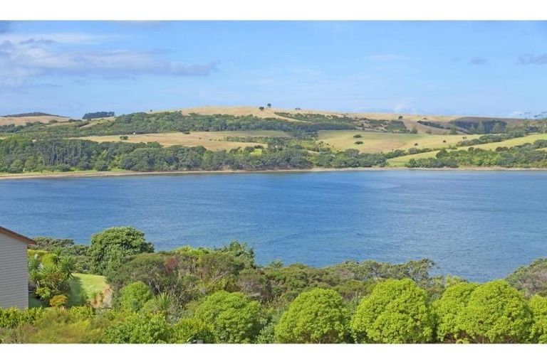 Photo of property in 11 Clansman Terrace, Gulf Harbour, Whangaparaoa, 0930