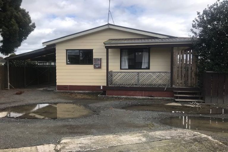 Photo of property in 18a Douglas Crescent, Fairfield, Hamilton, 3214