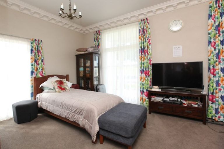 Photo of property in 24 Deseret Road, Temple View, Hamilton, 3218