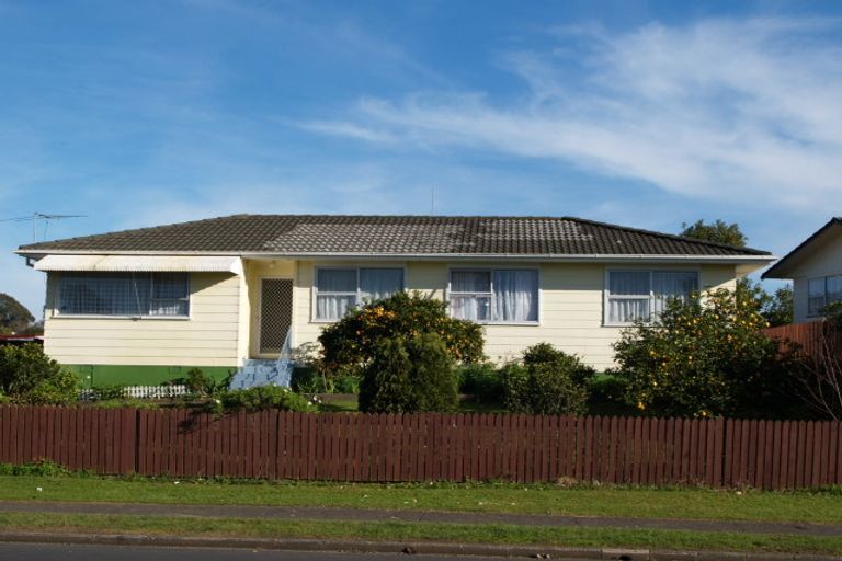 Photo of property in 20 Garus Avenue, Mangere East, Auckland, 2024