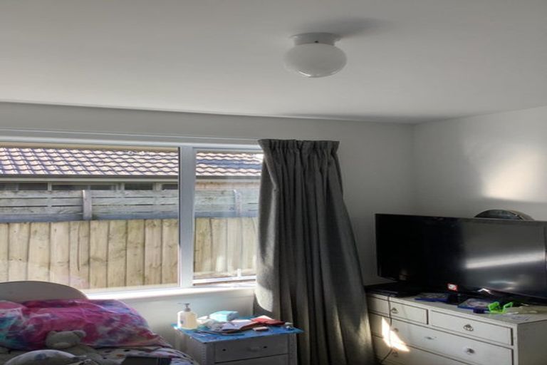Photo of property in 2/451 Hereford Street, Linwood, Christchurch, 8011