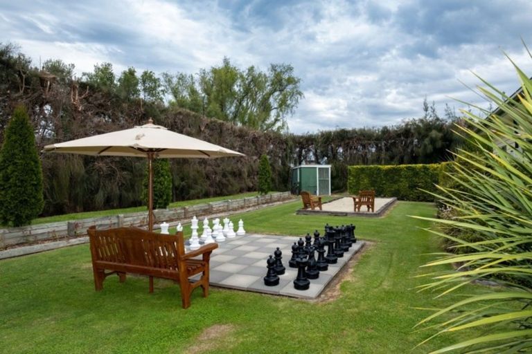 Photo of property in 198 School Road, Clive, 4102