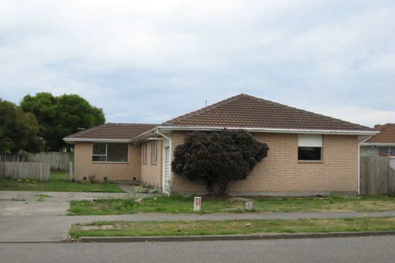 Photo of property in 39 Kuaka Crescent, Bromley, Christchurch, 8062