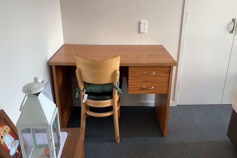 Photo of property in 3 Brook Street, Milford, Auckland, 0620