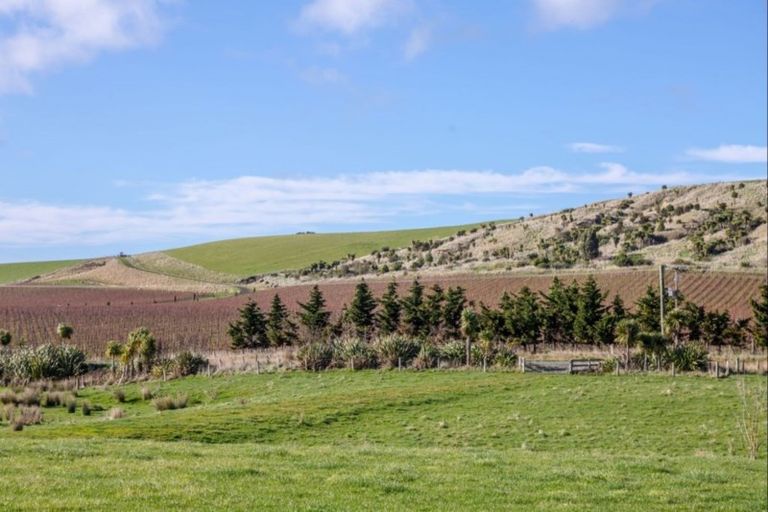 Photo of property in 962 Lake Ferry Road, Dyerville, Martinborough, 5781