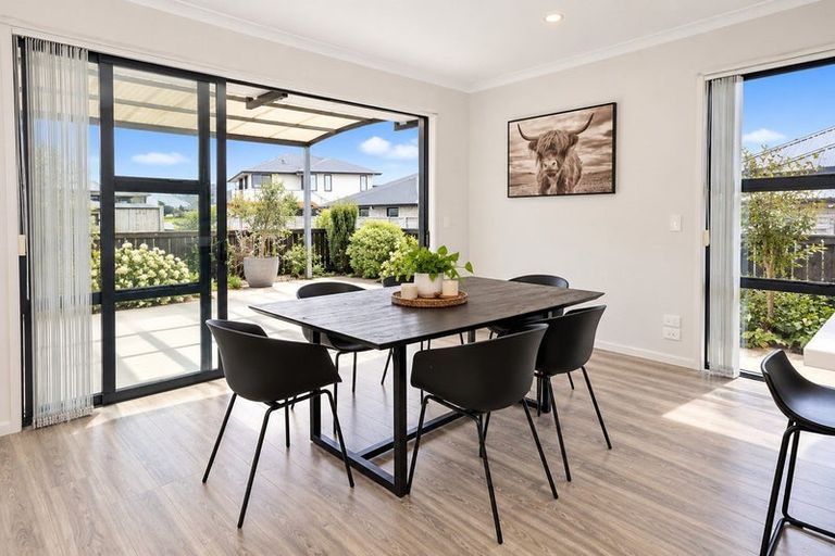 Photo of property in 8 Kaitaka Way, Papamoa, 3118