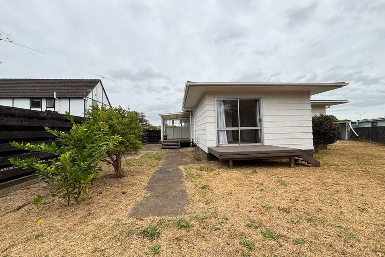 Photo of property in 21b Challen Close, Conifer Grove, Takanini, 2112