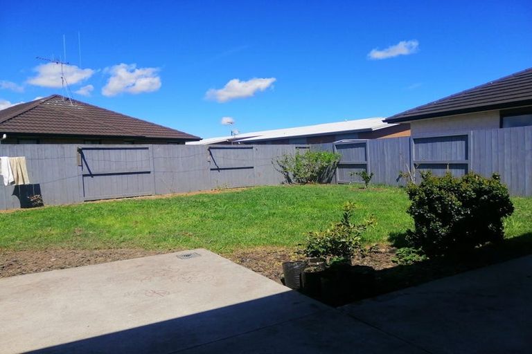 Photo of property in 5 Vanquish Place, Flagstaff, Hamilton, 3210