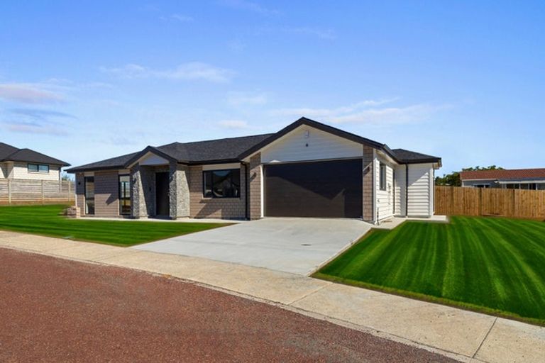 Photo of property in 6 Rongopai Close, Te Kauwhata, 3710