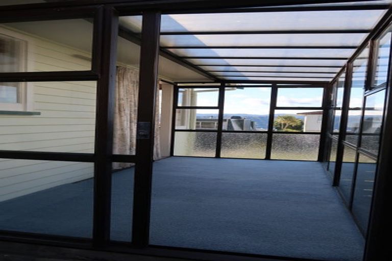Photo of property in 44 Acacia Avenue, Maungaraki, Lower Hutt, 5010