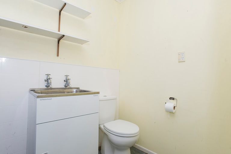 Photo of property in 26 Lysnar Street, Okitu, Gisborne, 4010