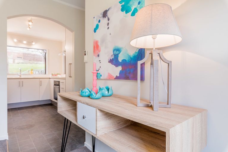 Photo of property in 2/120 Sunnyside Road, Sunnyvale, Auckland, 0612