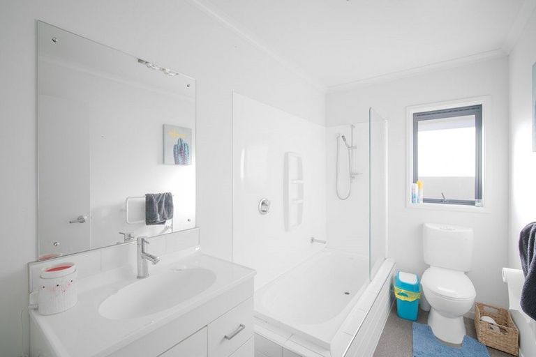 Photo of property in 44 Brittan Drive, Rolleston, 7615