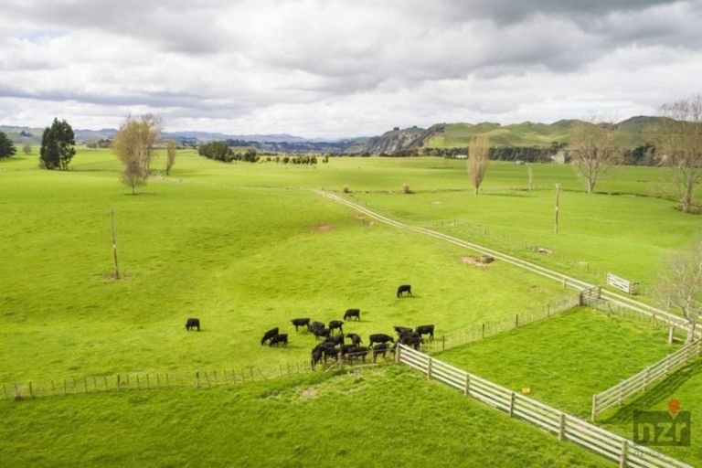 Photo of property in 73 Vinegar Hill Road, Hunterville, 4783