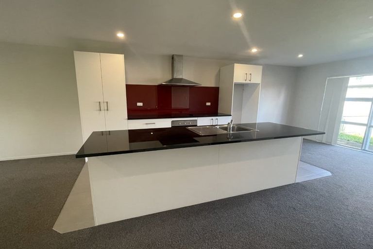 Photo of property in 60 Kuaka Drive, Takanini, 2112