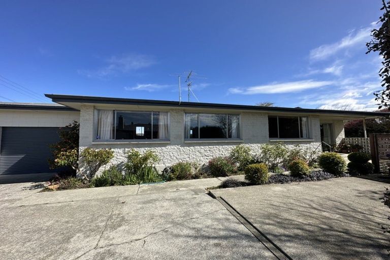 Photo of property in 52 Albert Street, Winton, 9720