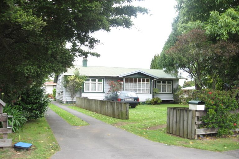 Photo of property in 2/60 Beach Road, Pahurehure, Papakura, 2113