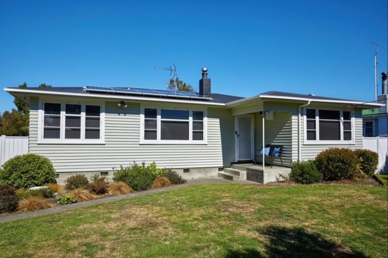 Photo of property in 20 William Benton Street, Featherston, 5710