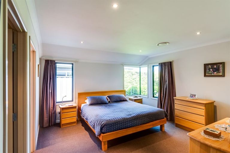 Photo of property in 6 Donald Place, Frimley, Hastings, 4120